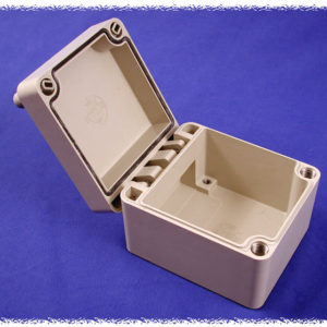 N4X Polyester Encl - 7.9 x 8.7 x 4.7 - Beige