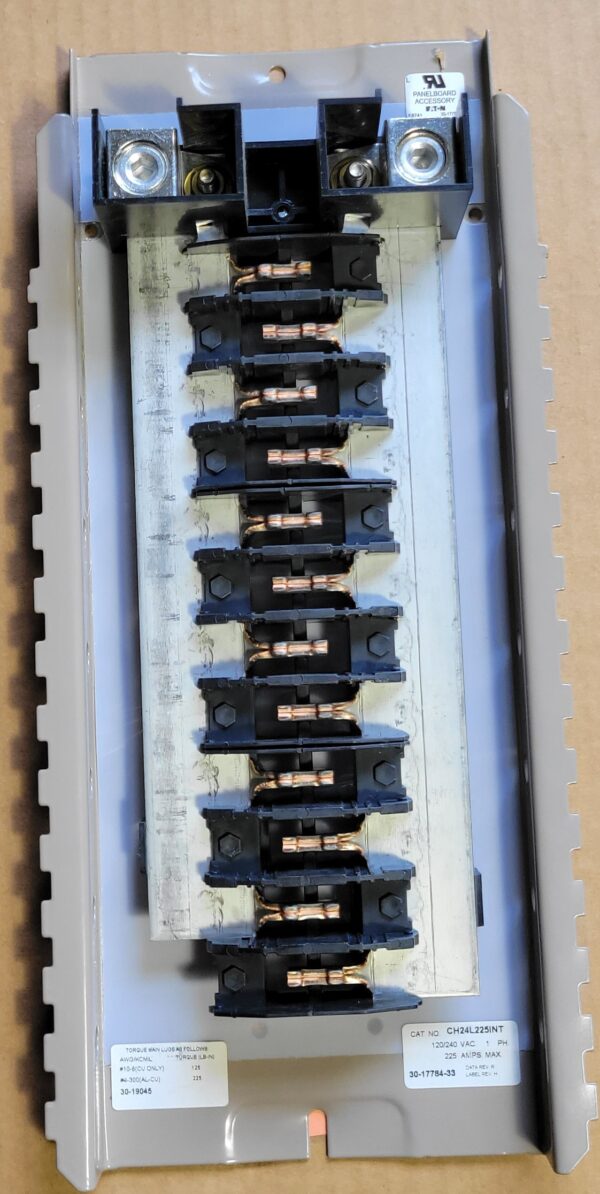 EATON  CH24L225INT 225A, 24 CKT, 1-PHASE, MLO, COPPER BUS