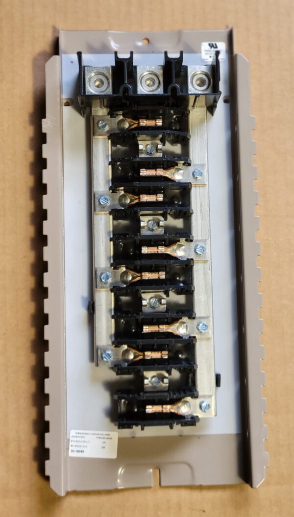 EATON CH24L3225INT 225A, 24CKT, 3PHASE, MLO, Cu Bus, OEM Int, CH